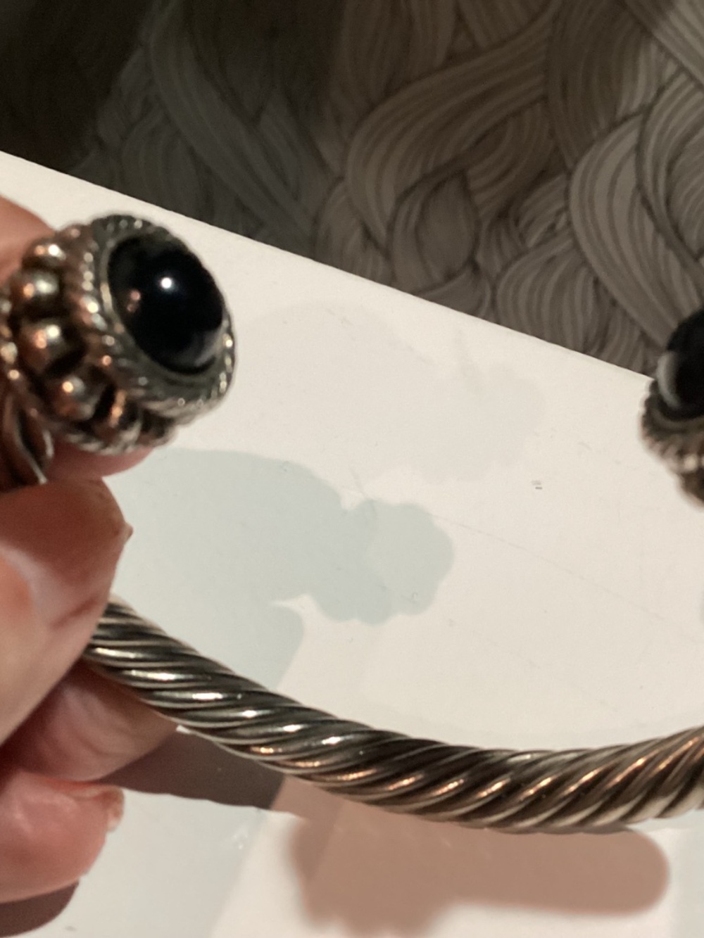 TWISTED CABLE. CUFF DAVID YURMAN STYLE. BLACK DETAILS SILVER TONE - Picture 2 of 9